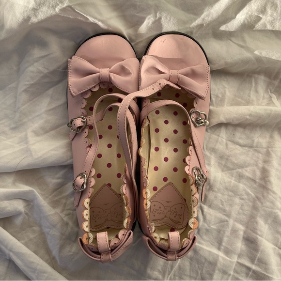 Pink Strappy Ballet Flats with Bows - Picture 7 of 8